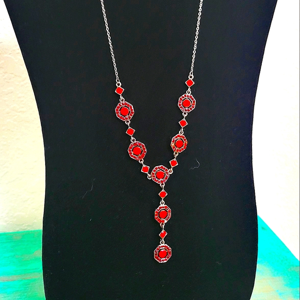 Victorian Inspired VCLM Elegant Crystal Sparkle Red Necklace